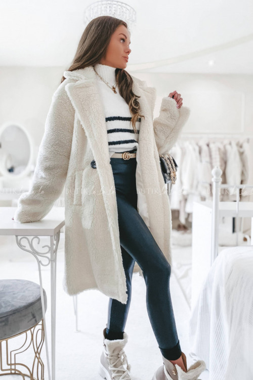 Jak prać i suszyć jeansy, aby ich nie zniszczyć?