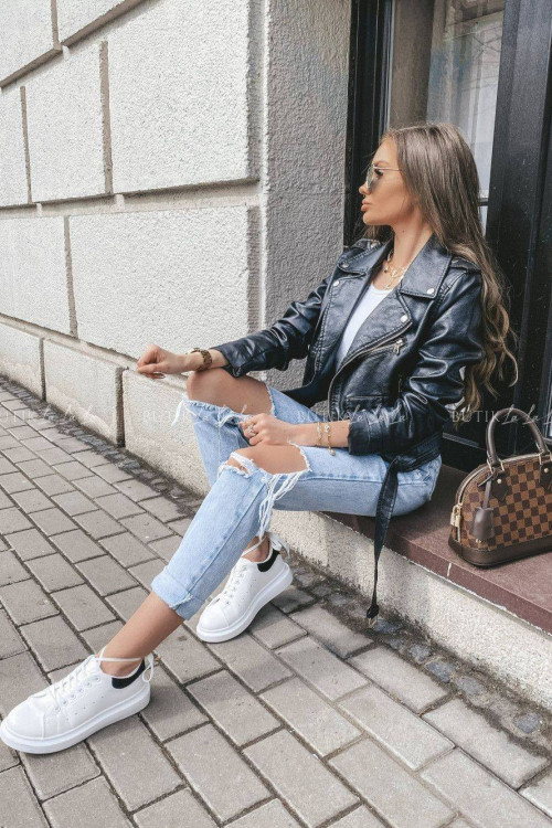 Poznaj stylizacje z damską ramoneską – jak nosić kurtkę ramoneskę?