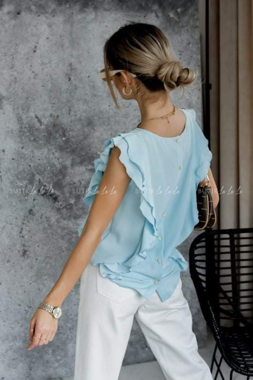 bluzka błękitna z ozdobnymi guziczkami lila 3