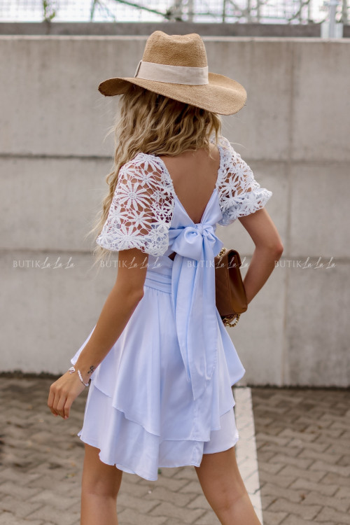 Sukienka błękitna Laviva 5