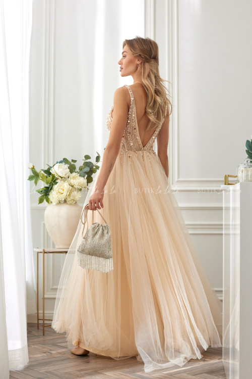 sukienka maxi tiulowo cekinowa kremowa Belissa 2