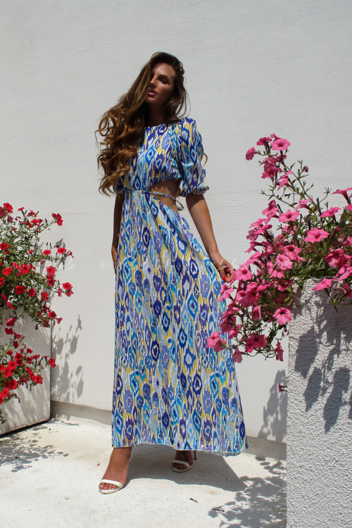 Sukienka niebieska w kolorowy print Ryksa 1