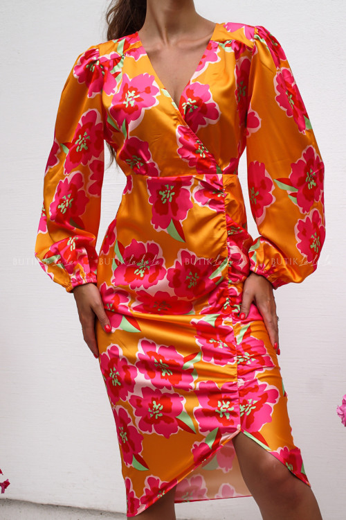 Sukienka pomarańczowa w kwiatowy print Orientall