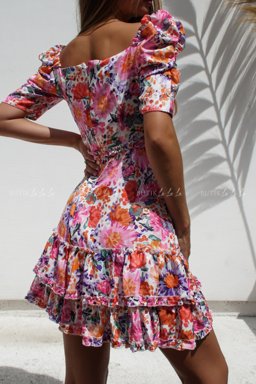 Sukienka w kwiatowy print z falbankami Adelia 1