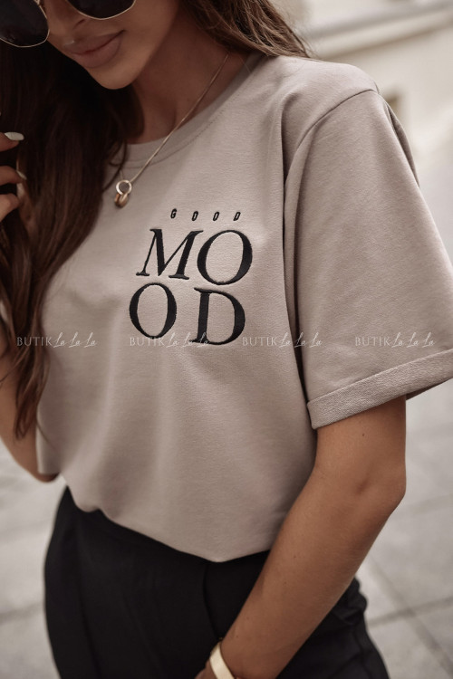 Bluzka jasno kawowa z napisem Good Mood