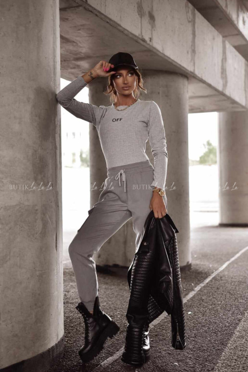 Bluzka szara z napisem Off 2