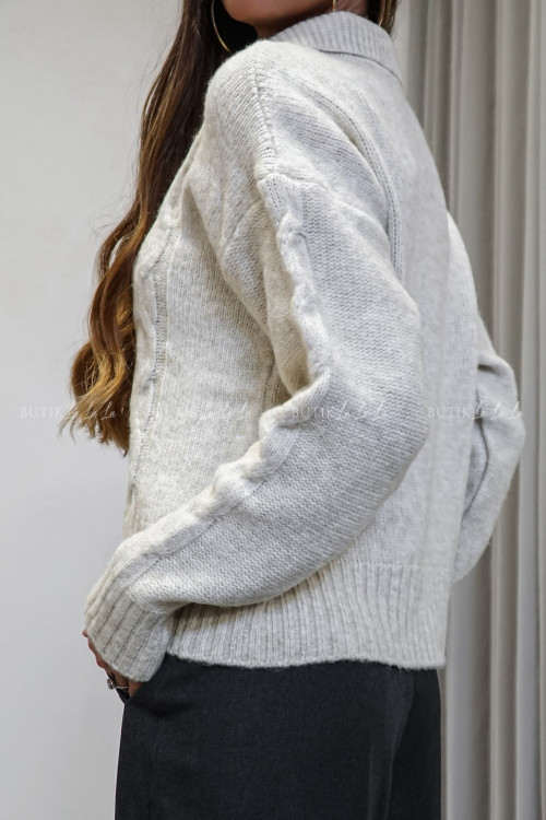 Sweter z kołnierzykiem beżowy Vari 1