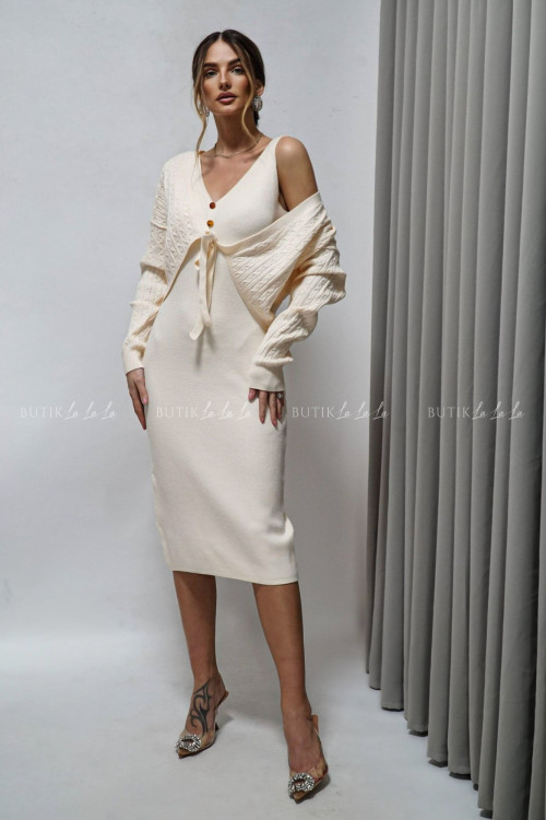 Komplet swetrowy kremowy Olimpia 1