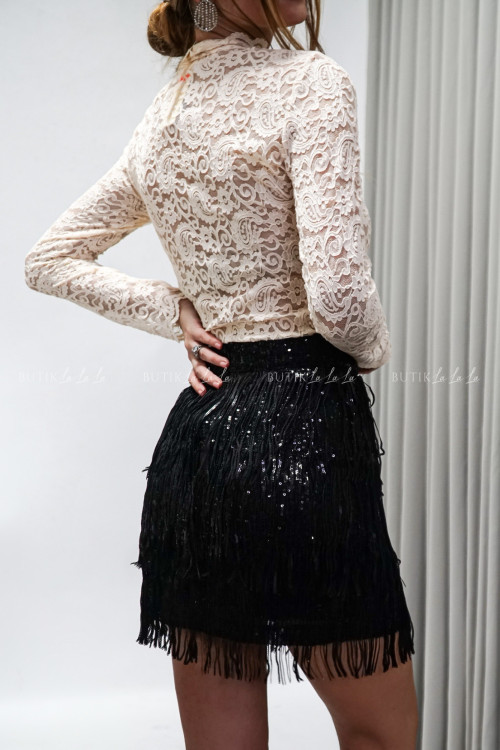 Spódnica cekinowa z frędzlami czarna Anetta 4