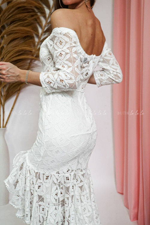 Sukienka o asymetrycznej długości biała Dawos 3