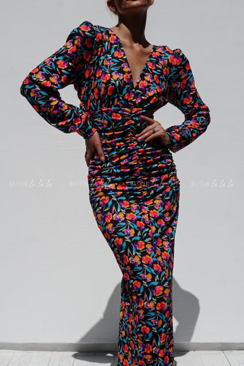 Sukienka czarna w kwiatowy print Felen 3