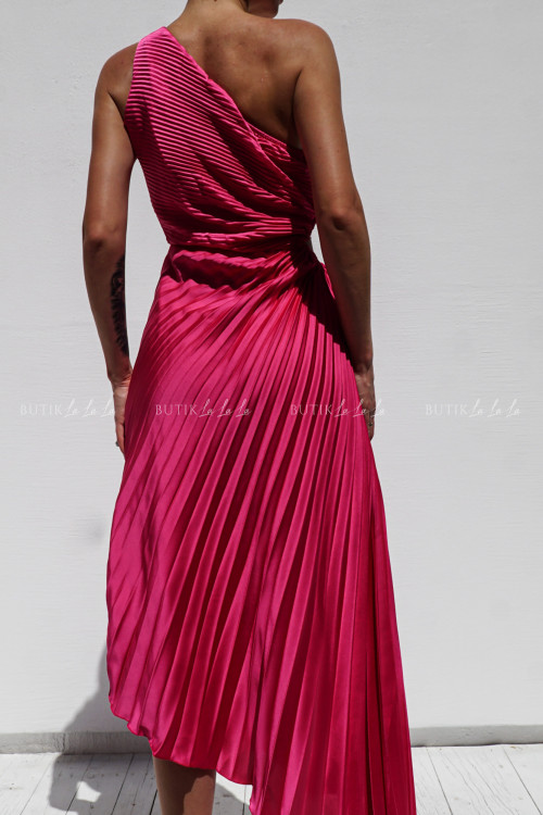 Sukienka plisowana z wycięciem fuksja Albertyna 2