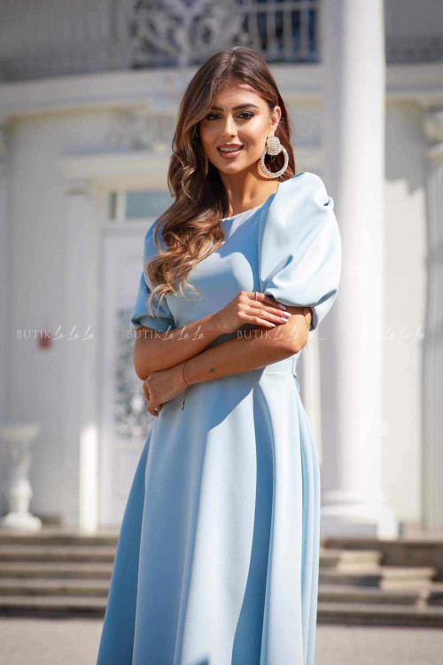 Sukienka midi błękitna Grande 2