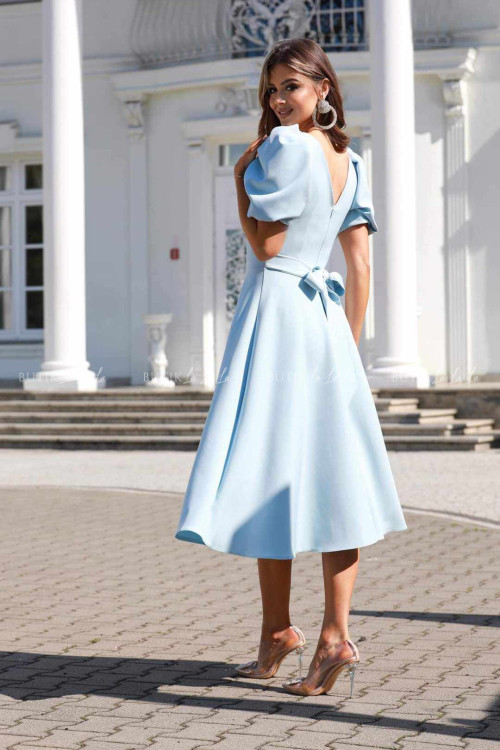 Sukienka midi błękitna Grande 3