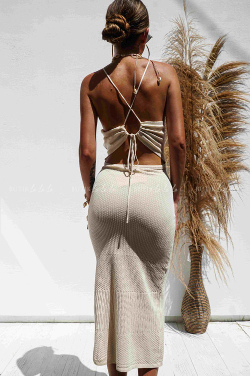 Sukienka beżowa Dubaj 1