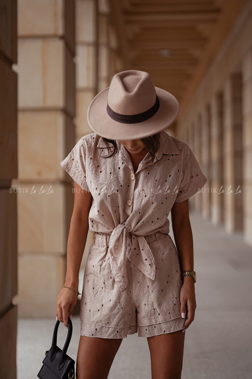 Komplet beżowy Vicotoria 1