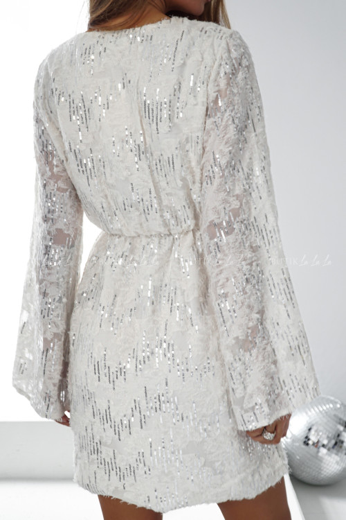 Sukienka z cekinami i piórkami kremowa Lisalia 2