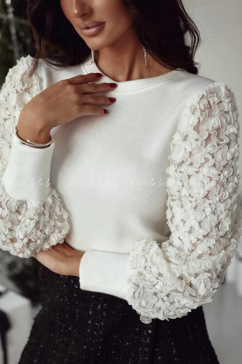 Bluzka biała dzianinowa z kwiatowymi rękawami Bella