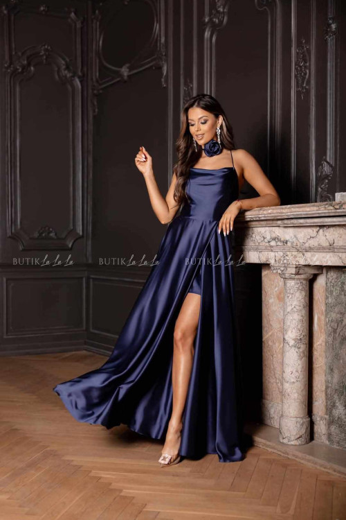 Sukienka maxi satynowa granatowa Frankie 1