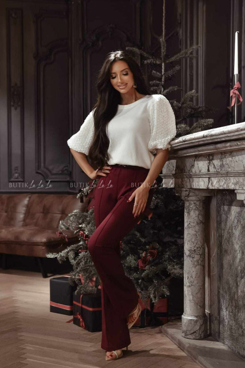 Bluzka dzianinowa z kwiatowymi rękawami biała 2