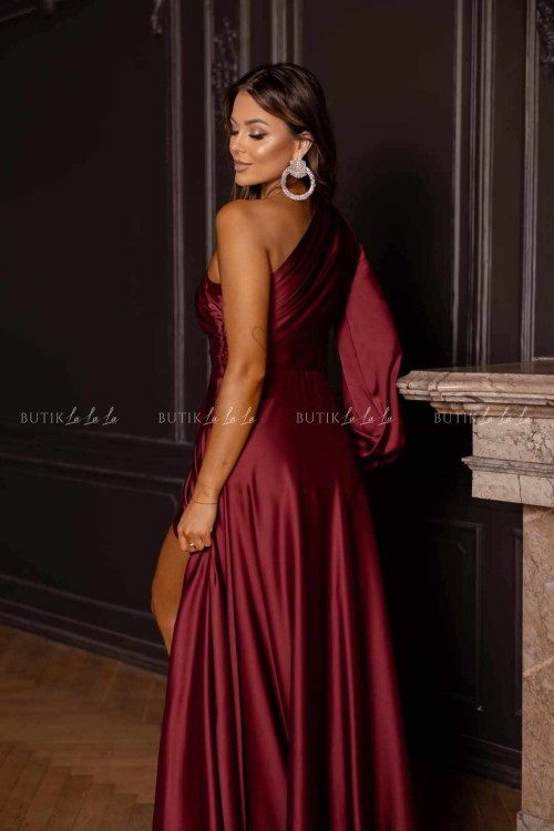 Sukienka satynowa bordowa Bessa 3