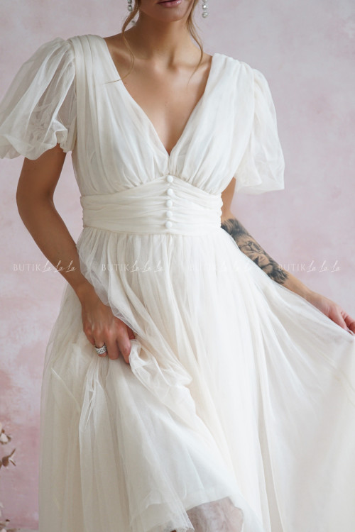 sukienka kremowa tiulowa Murillo 1