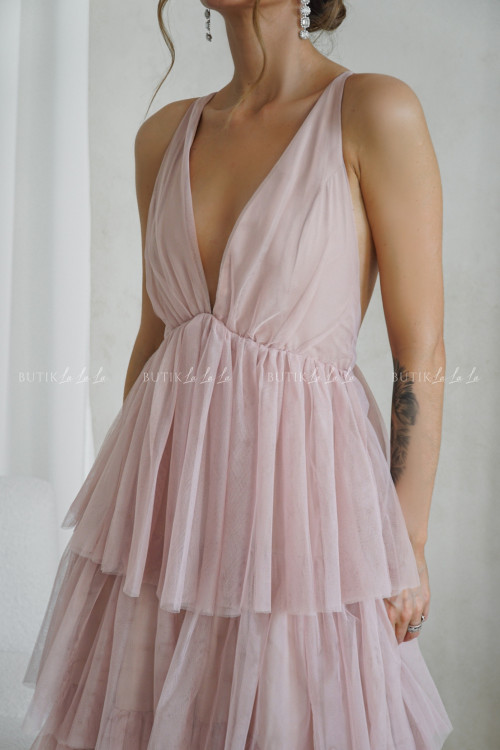 sukienka pudrowa tiulowa Magnolie 2
