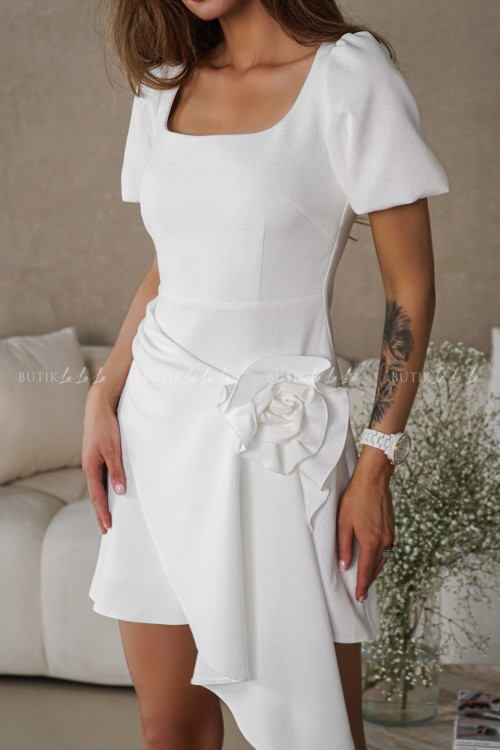 Sukienka mini z kwiatem biała Florida