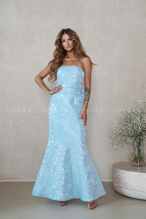 Sukienka błękitna z kokardą Erisa 5