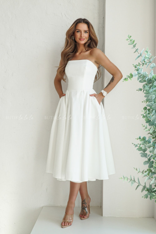 Sukienka rozkloszowana biała Mufina 2