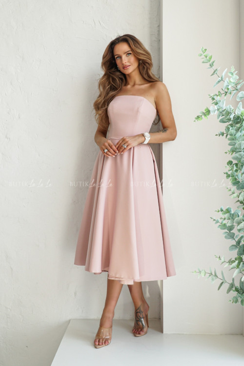 Sukienka rozkloszowana pudrowa Mufina 2