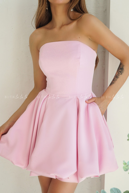 Sukienka różowa mini bombka Bonari