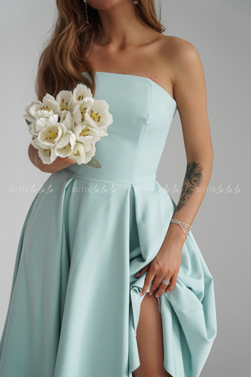 Sukienka rozkloszowana pistacjowa Mufina