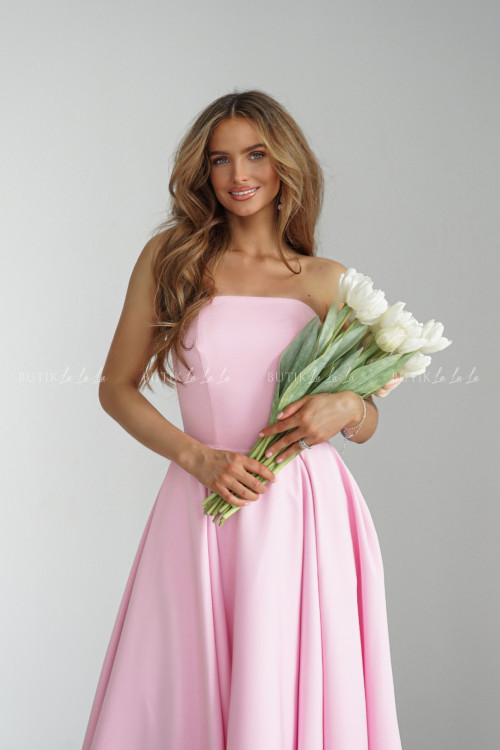 Sukienka rozkloszowana rózowa Mufina 4