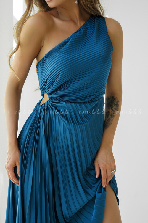 Sukienka plisowana z wycięciem szmaragdowa Albertyna