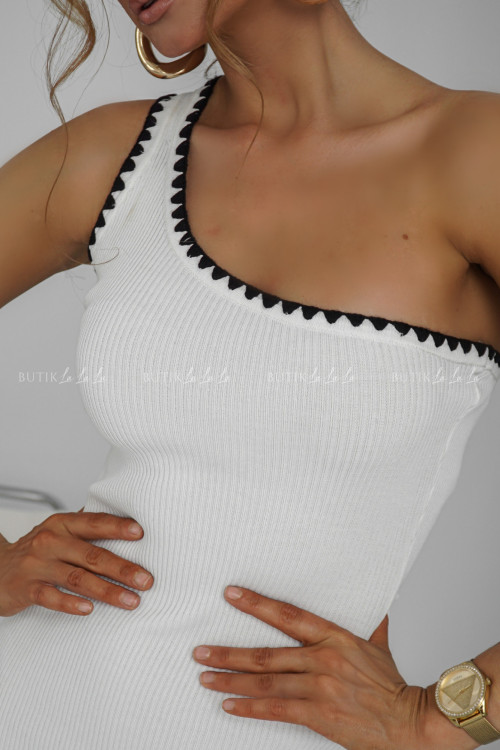 Sukienka biała prążkowana Vennice 5