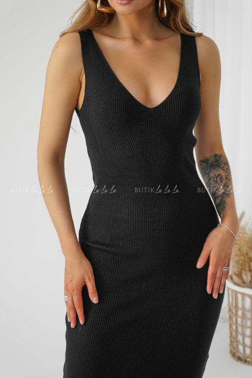 Sukienka prążkowana czarna Solina