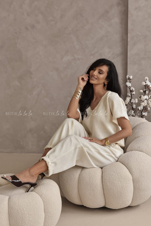 Sweterkowa bluzka kremowa Moscow 2