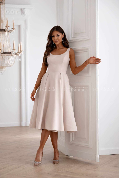 Sukienka beżowa Lesota 2