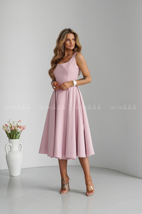 Sukienka pudrowa Lesota 1