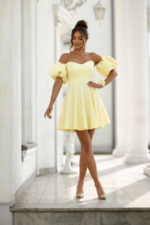 Sukienka mini z rękawami jasno żółta Bridget 2