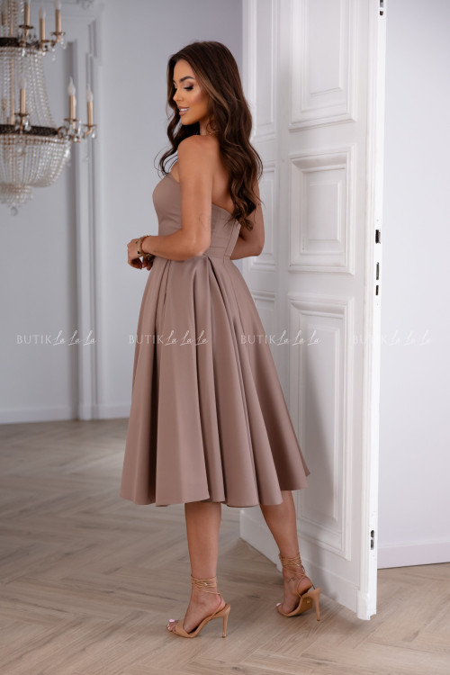 Sukienka rozkloszowana kawowa Mufina 1