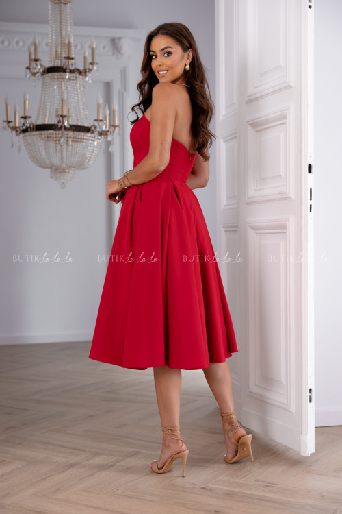 Sukienka rozkloszowana czerwona Mufina 1