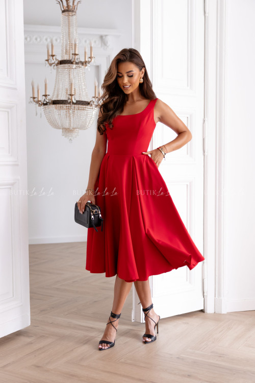 Sukienka czerwona Lesota 2