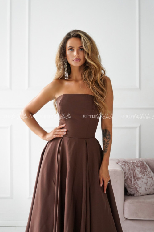 Sukienka rozkloszowana brązowa Mufina 2