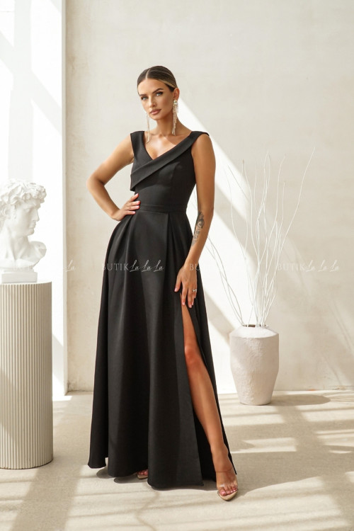 Sukienka czarna Sabrina 2