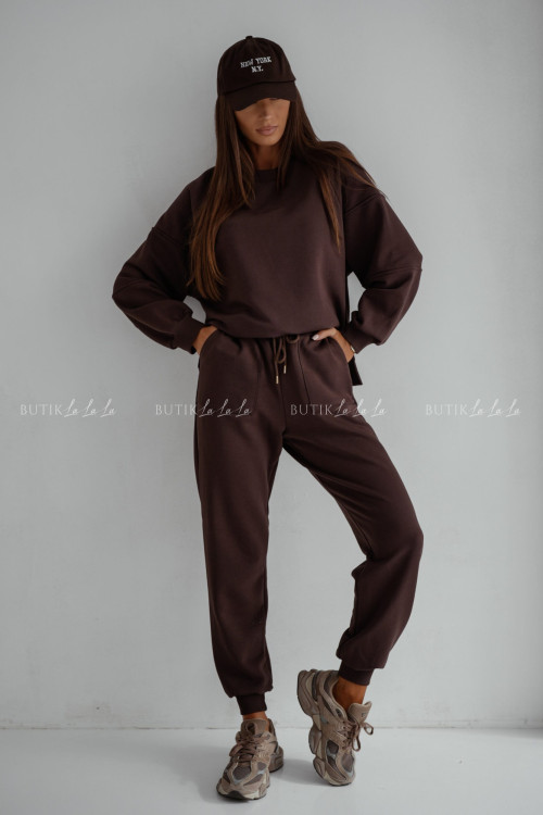 Komplet dresowy brązowy Lunie