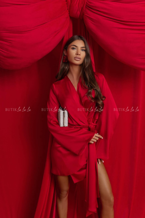 Sukienka satynowa czerwona Selena 1