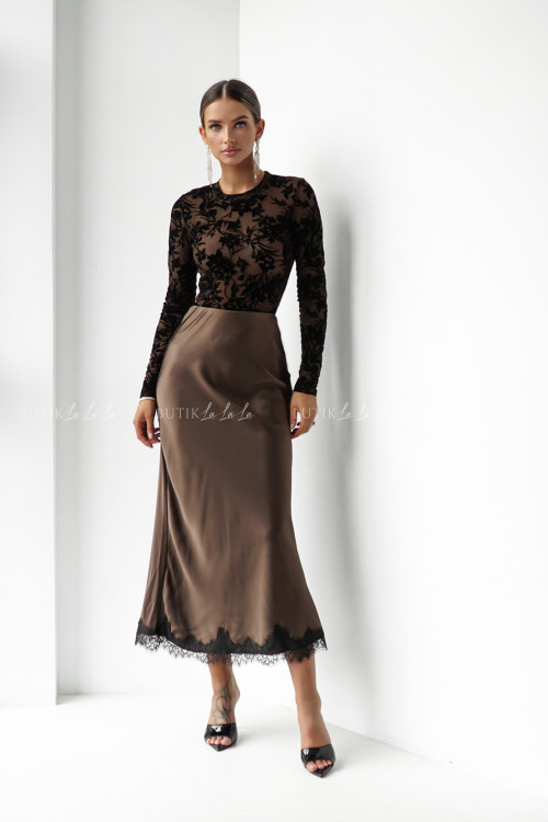 Body brązowe w kwiatowy print Remmo 8