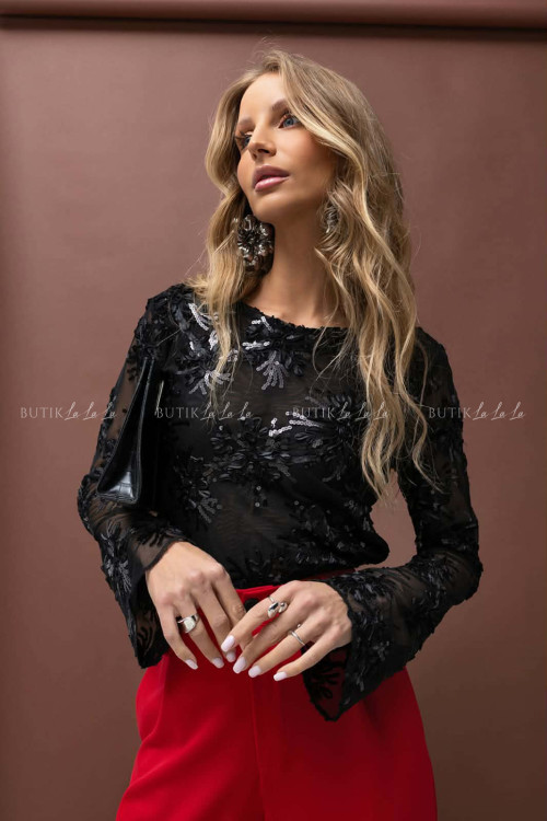 bluzka siateczkowa z aplikacja Magnolia 2